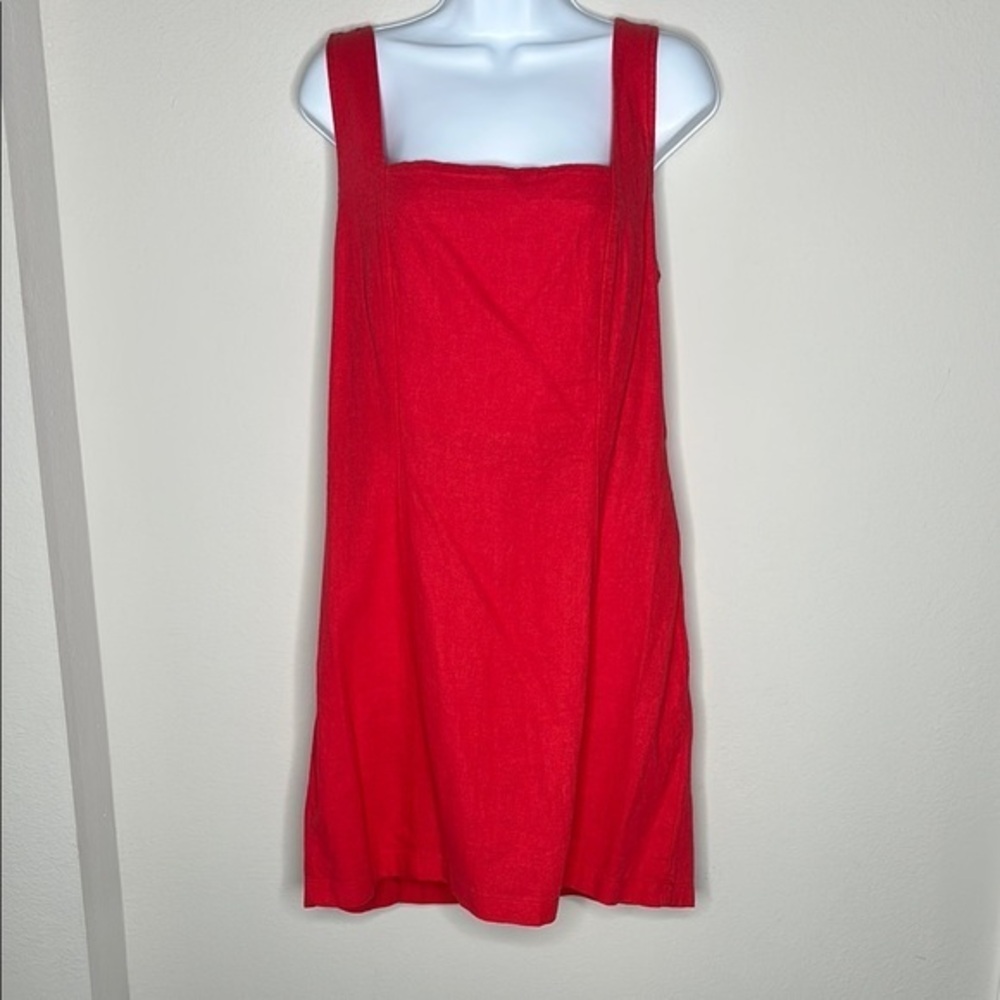 Old Navy Vibrant Red Smocked Top